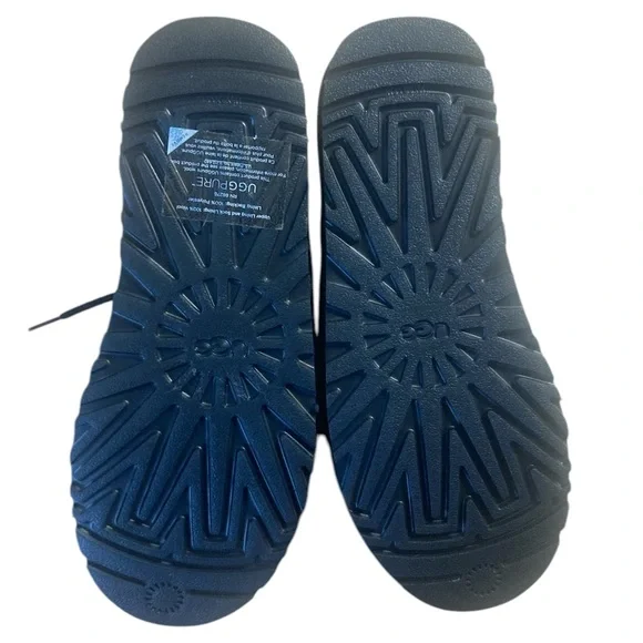 UGG Neumel Suede Lace Up Chukka Shearling lined Ankle Boots size 9 - Picture 6 of 13